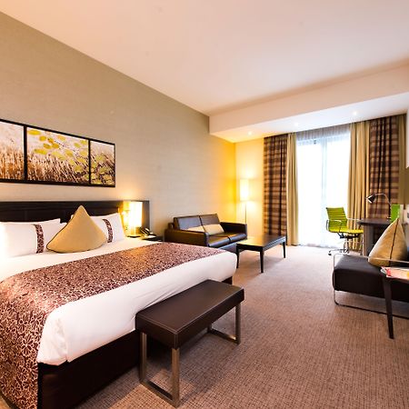 Holiday Inn London - Whitechapel By Ihg Bagian luar foto
