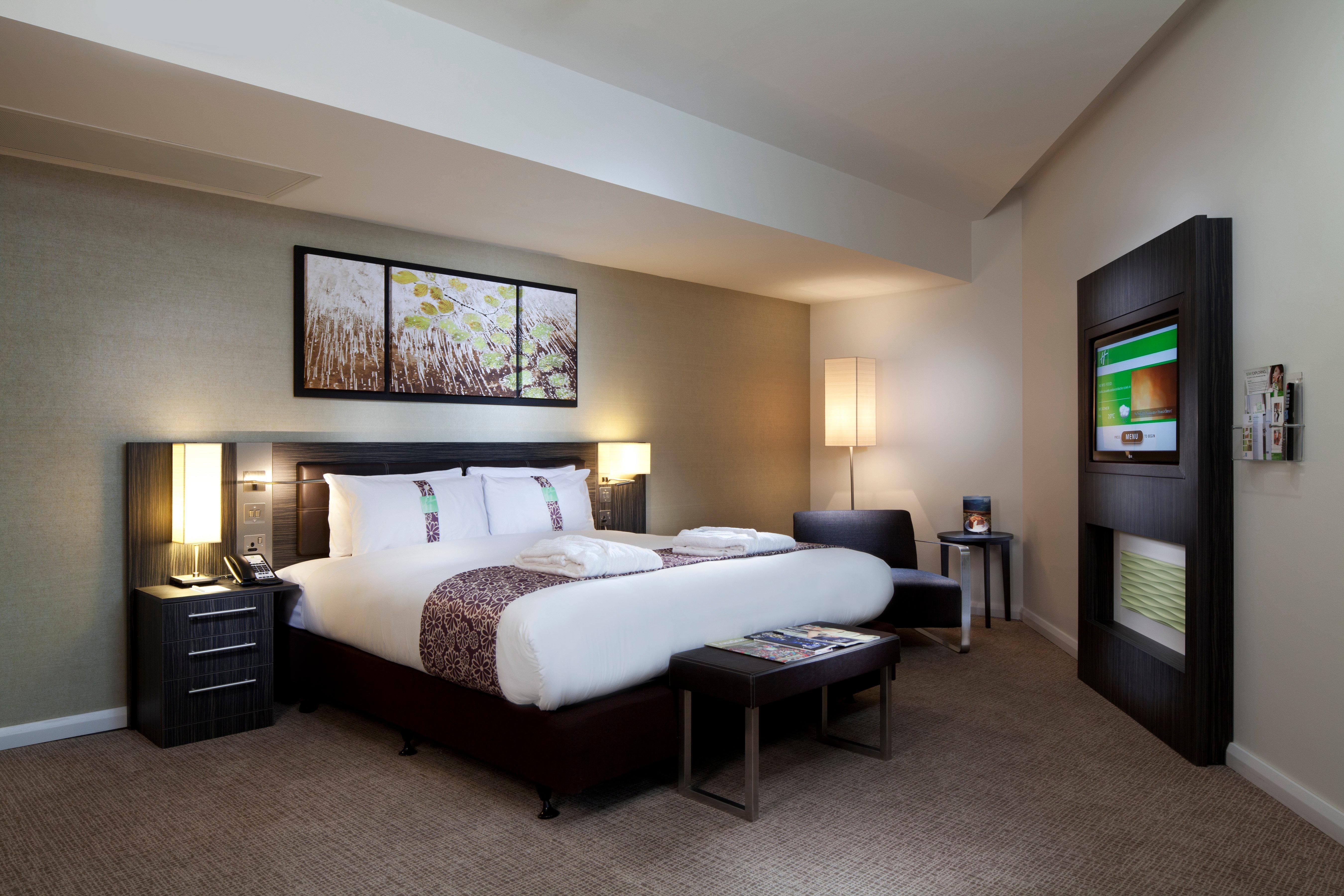 Holiday Inn London - Whitechapel By Ihg Bagian luar foto