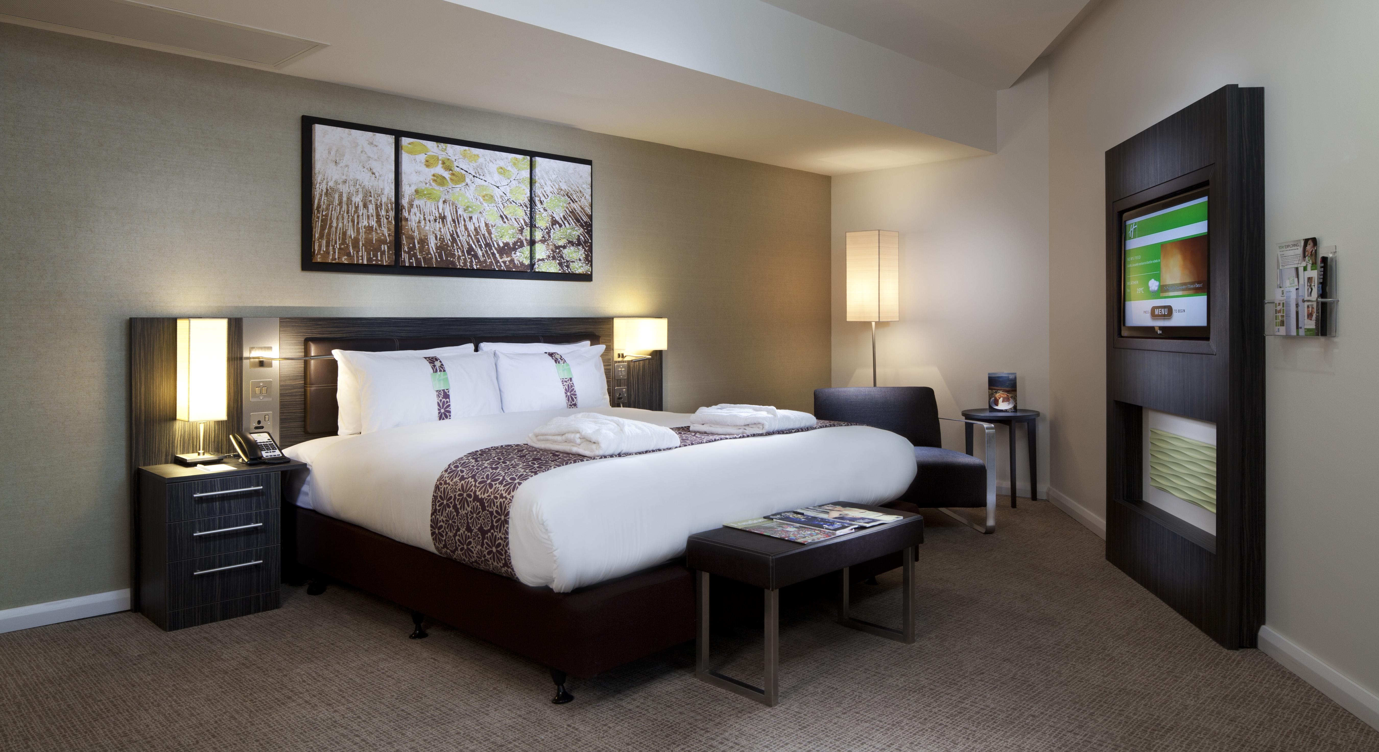 Holiday Inn London - Whitechapel By Ihg Bagian luar foto
