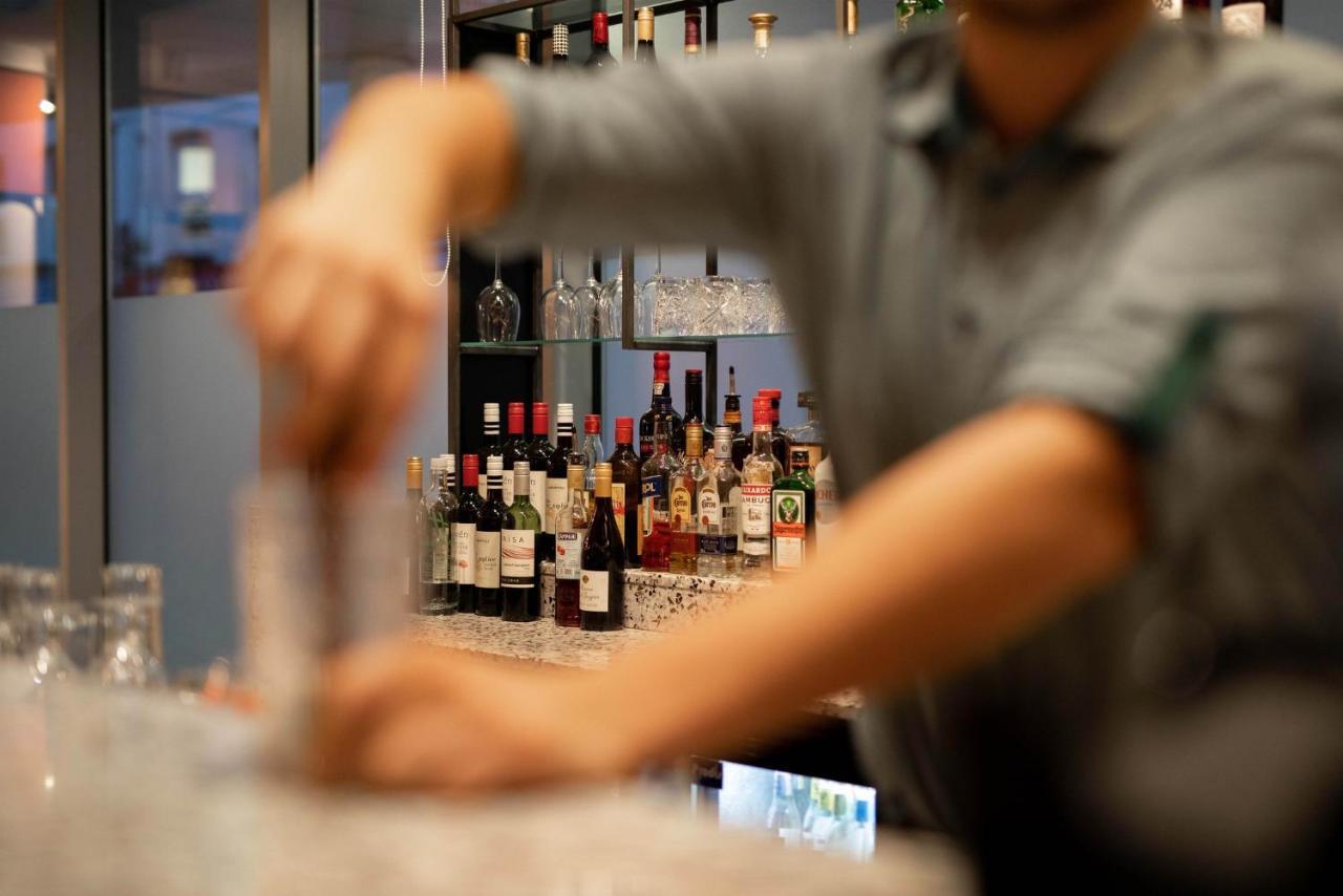 Holiday Inn London - Whitechapel By Ihg Bagian luar foto