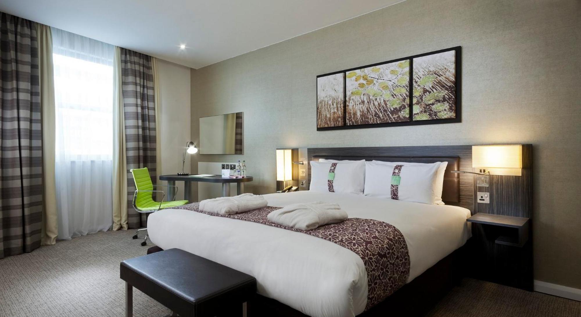 Holiday Inn London - Whitechapel By Ihg Bagian luar foto