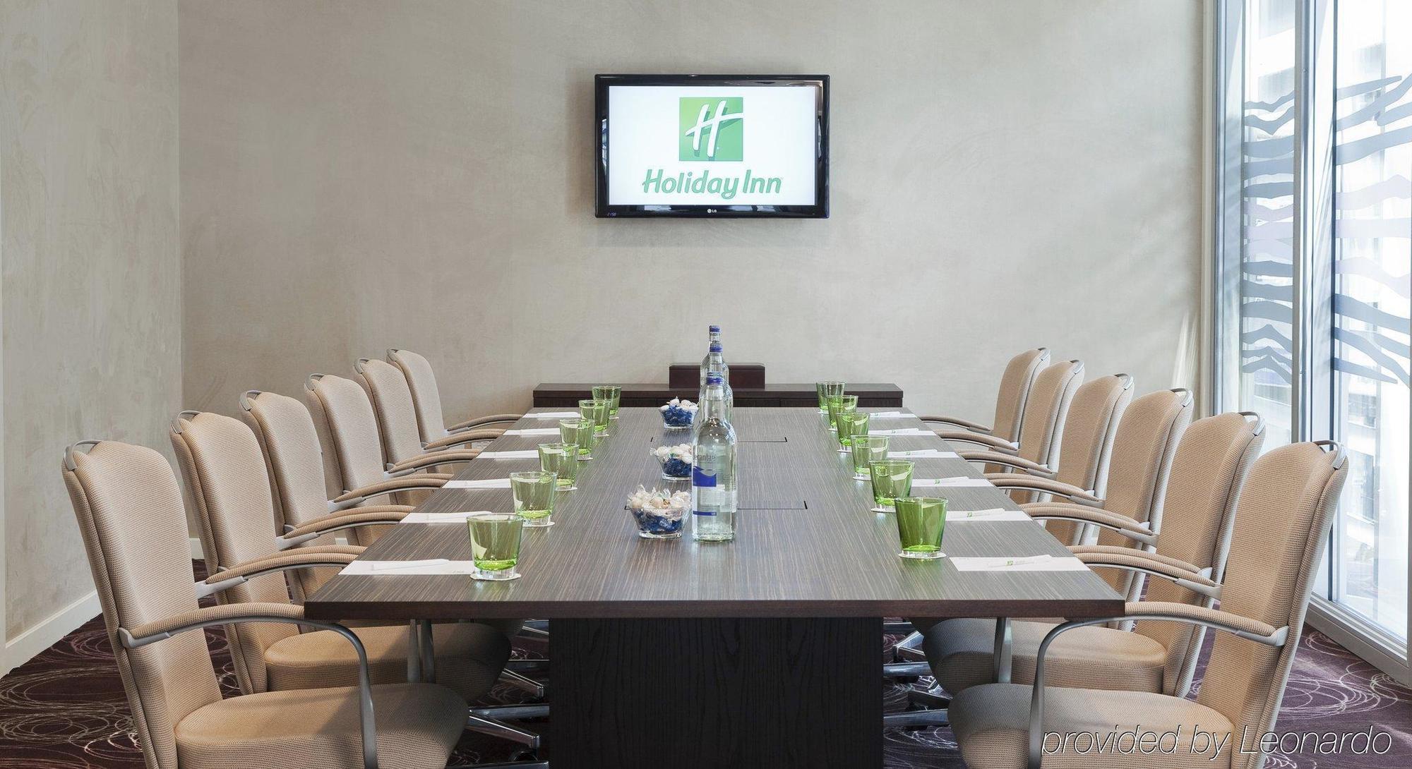 Holiday Inn London - Whitechapel By Ihg Bagian luar foto